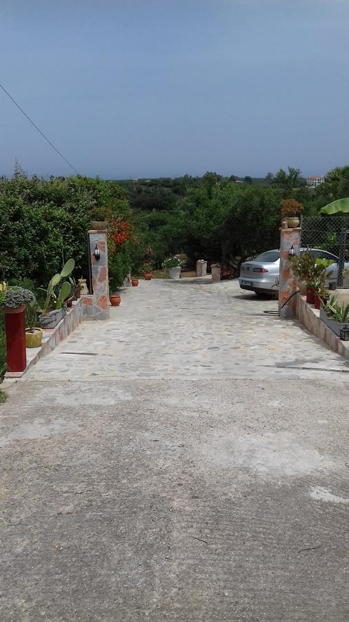 Mila La Villa Kásztro Kültér fotó